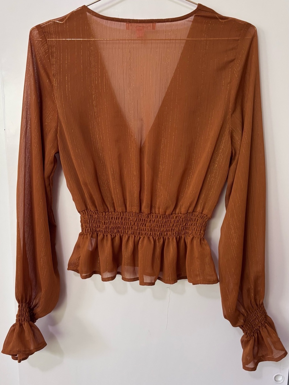 Peach Puff| Cognac Smocked Peplum Faux-Wrap Long Sleeve Lightweight Blouse Sz M - Picture 3 of 6